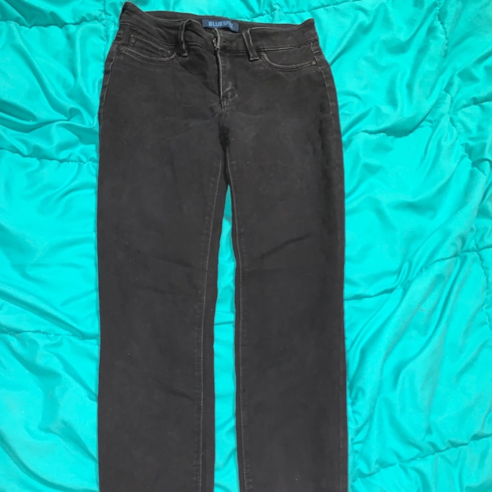 Black cropped skinny jeans